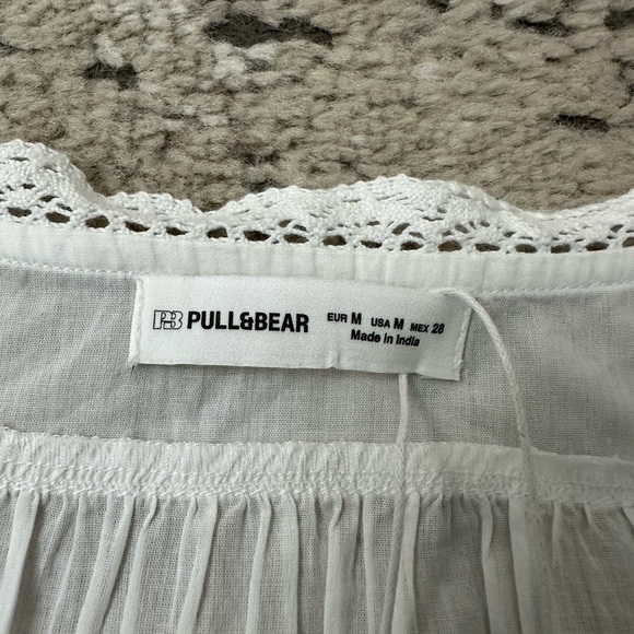 Pull & Bear White Lace Trim Top Size Medium NWT - Picture 4 of 6